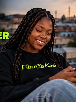 Fibre Ya Kasi customer enjoying connectivity